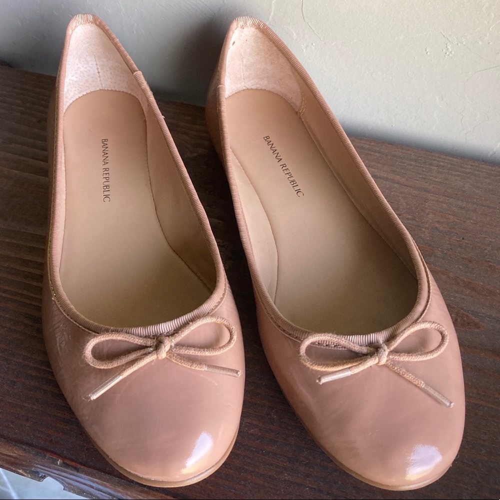 Banana Republic Ballet Flats